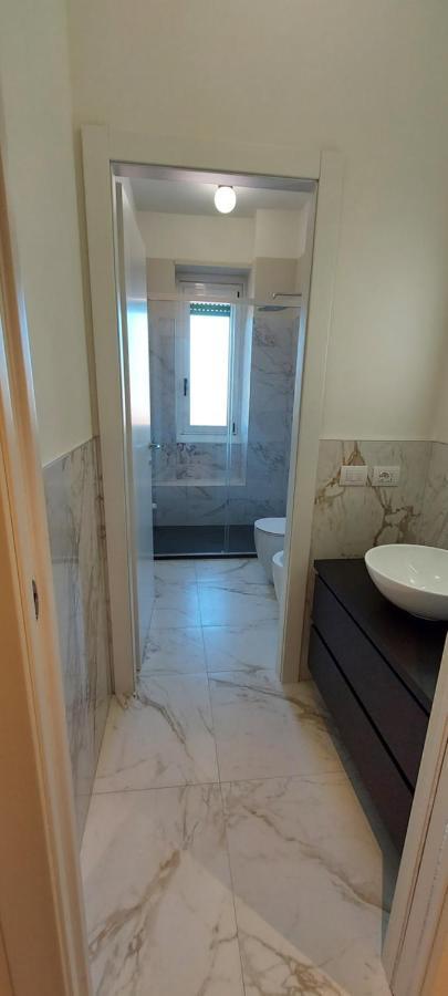 Suite Rent Milan 3 Buitenkant foto