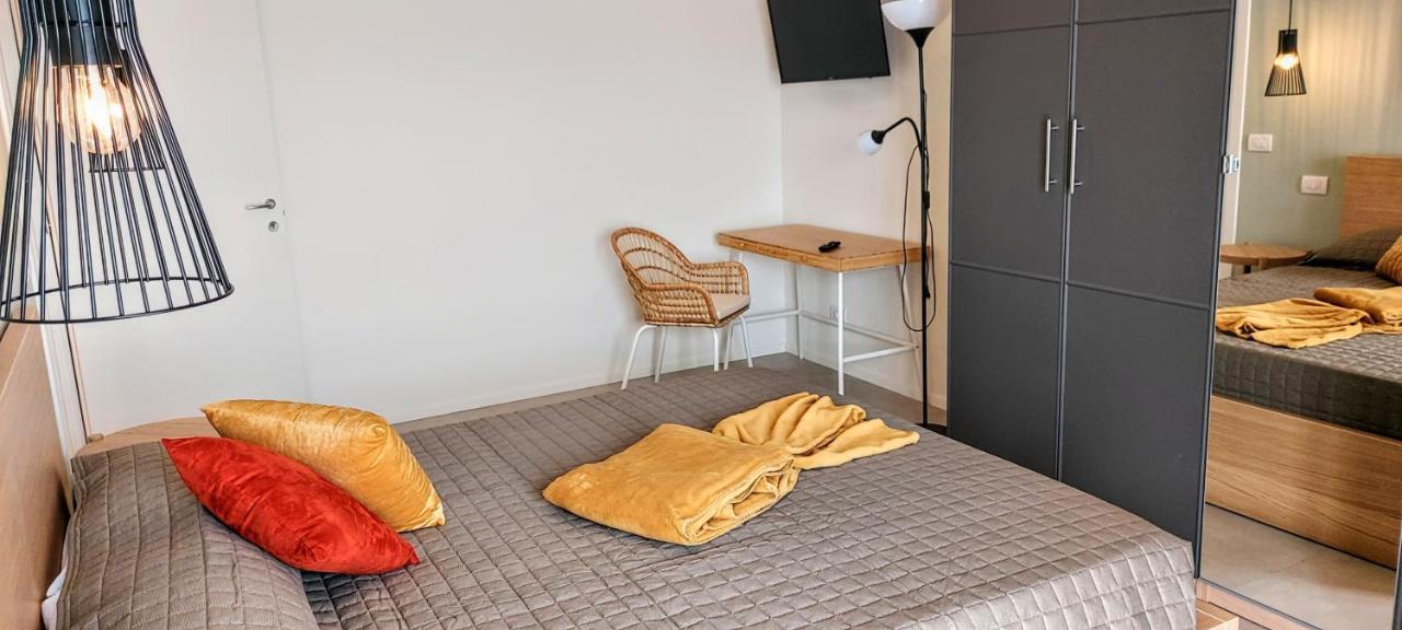 Suite Rent Milan 3 Buitenkant foto