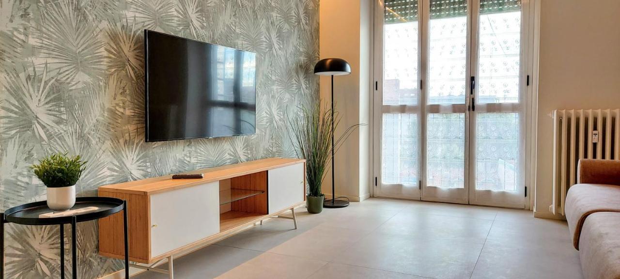 Suite Rent Milan 3 Buitenkant foto