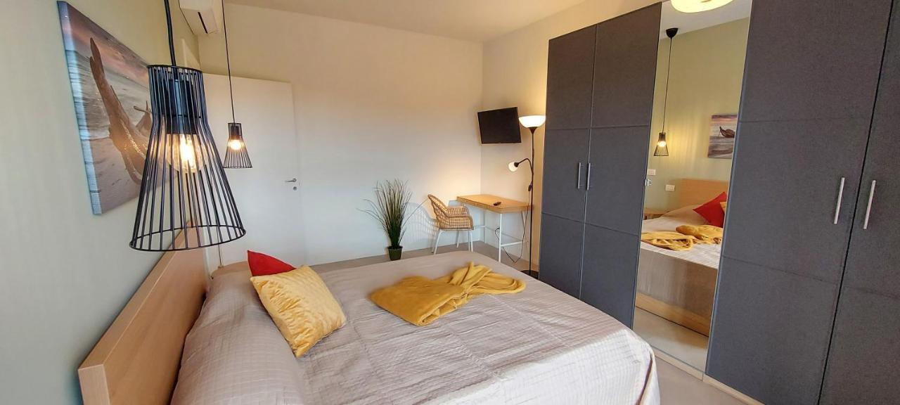 Suite Rent Milan 3 Buitenkant foto