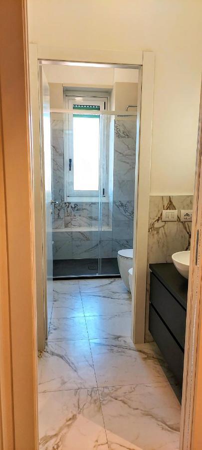 Suite Rent Milan 3 Buitenkant foto