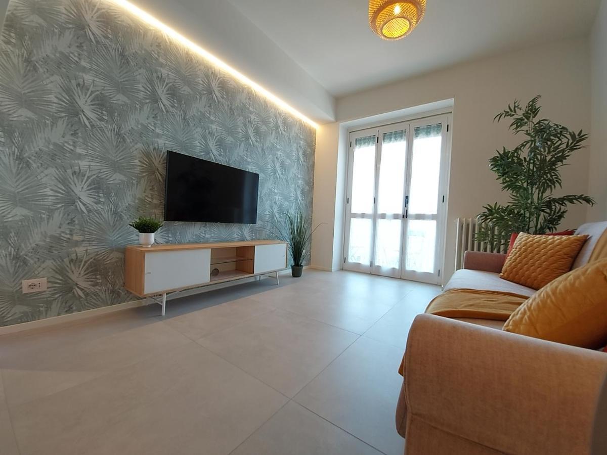 Suite Rent Milan 3 Buitenkant foto